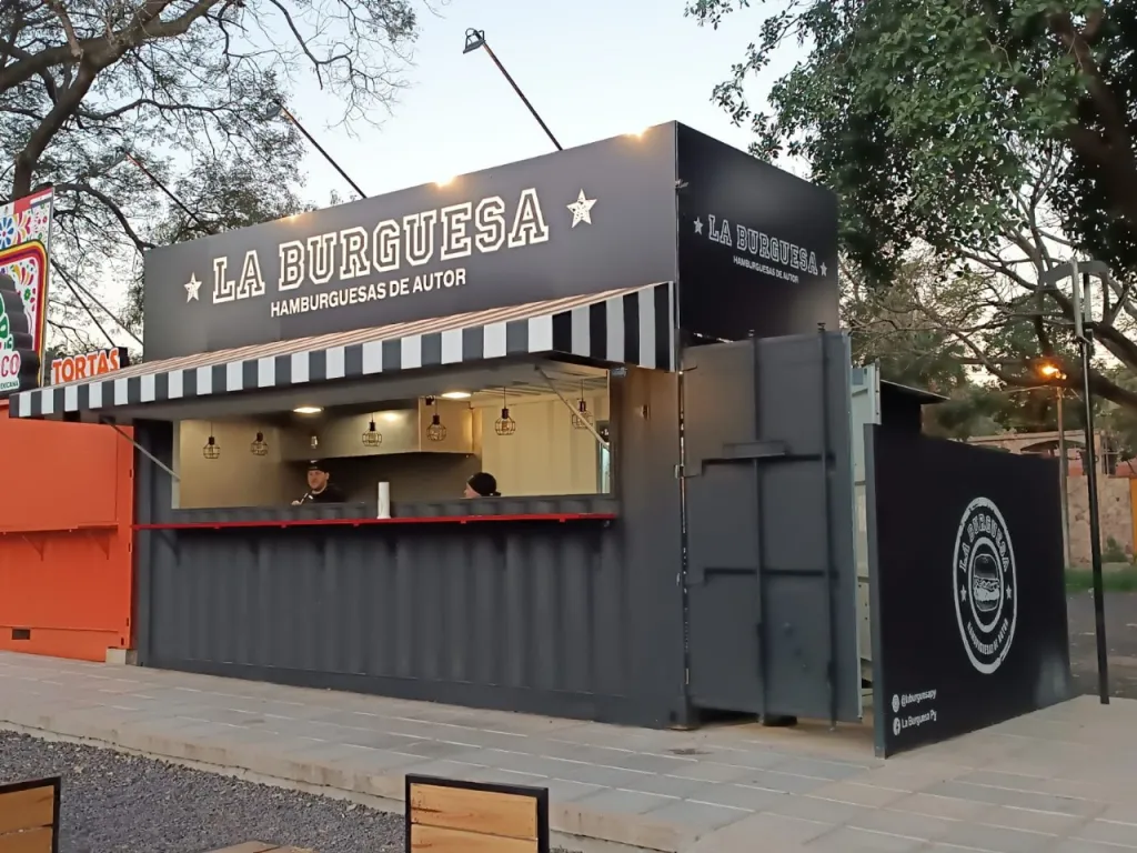 Local gastronomico en contenedor maritimo — photo 2