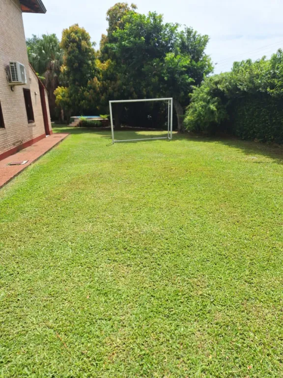VENDO CASA DE 400M2 EN SAN LORENZO — foto 3