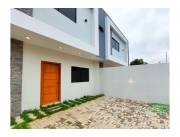 VENDO DUPLEX LAURELTY, 3 DORM. CON JARDIN, SAN LORENZO