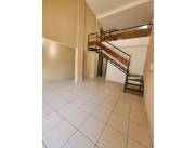 Alquilo o Vendo Departamento tipo Duplex de 4 dormitorios en barrio Pinoza de Asuncion