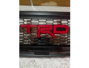 Parrilla Frontal TRD – Toyota Hilux 2012 al 2015