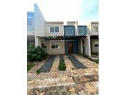 ALQUILO BELLO DUPLEX