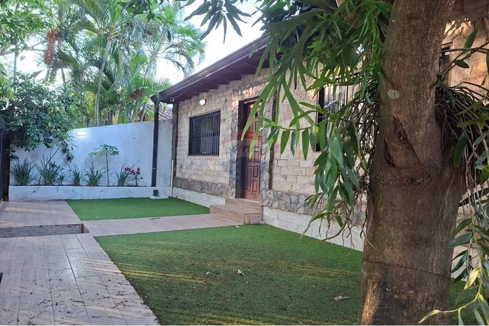 "Hogar Ideal en Barrio Jardín, San Bernardino" — foto 2