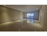 VENDO DEPARTAMENTO DE 3 SUITES, A 2 CUADRAS DEL COLEGIO SAN JOSÉ, B° LAS MERCEDES