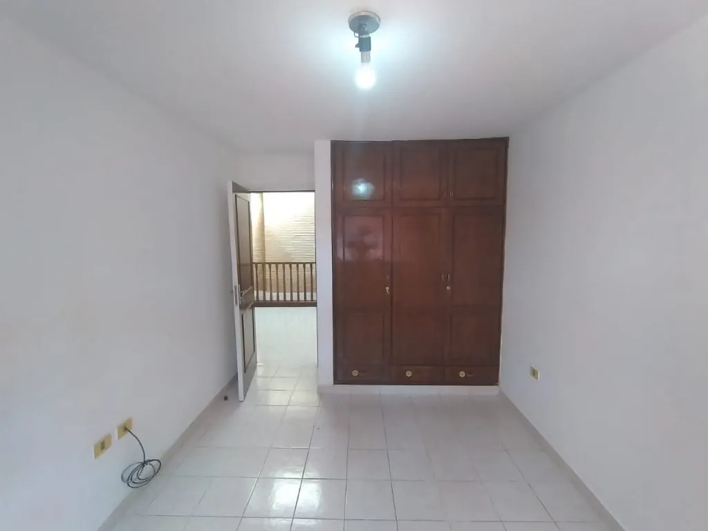 ALQUILO DUPLEX EN ASUNCION BARRIO MBURUCUYA COD 3782 — photo 2