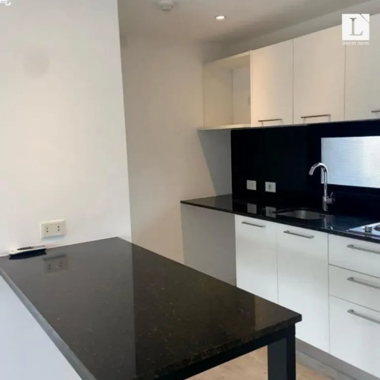 Departamento de un dormitorio con cochera Edf. Solano Ubrique — foto 3