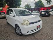 Toyota sienta Año 2006/7 recién importado