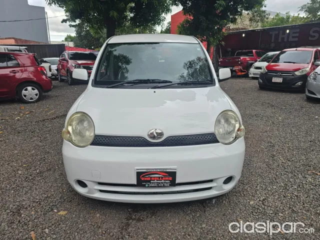 Toyota Sienta 2006 — foto 4
