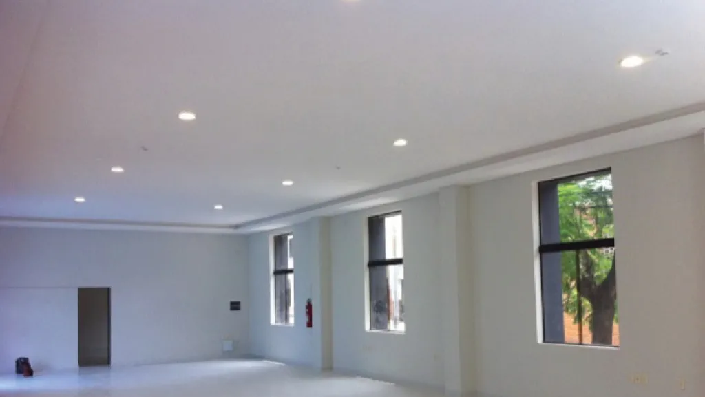SALÓN COMERCIAL 308 M² EN PLENO CENTRO DE ASUNCIÓN – MANDUVIRÁ ESQ. O’LEARY — фото 2