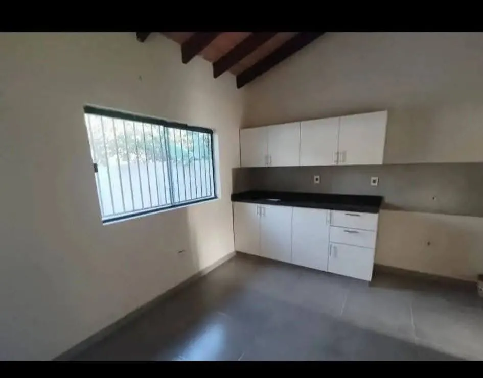 VENDO DUPLEX TIPO CHALET EN FERNANDO ZONA SUR APTO PARA CREDITO BANCARIO — foto 2