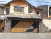 C273c. VENDO!!. Hermosa casa zona Ykua sati.