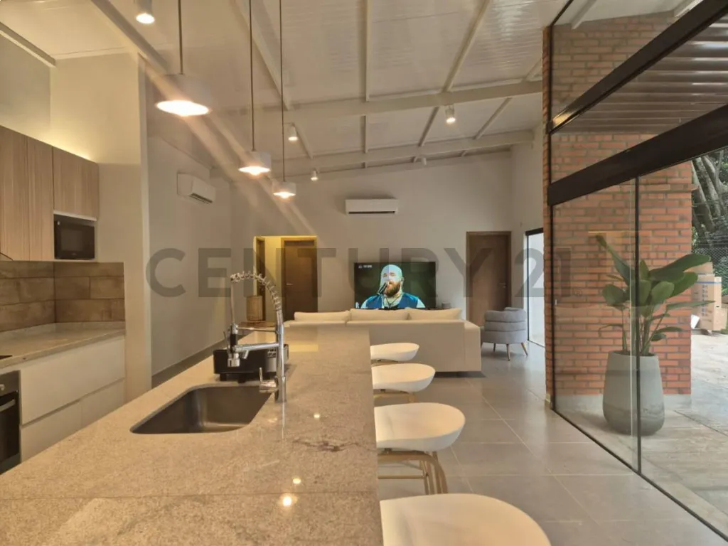 ¡OPORTUNIDAD ÚNICA EN ALTOS! DOS CASAS A LA VENTA — foto 2