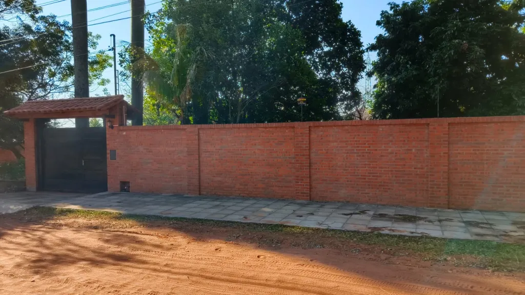 VENDO HERMOSA CASA QUINTA EN YPANÉ — foto 3
