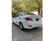 VENDO IMPECABLE AUTO MECÁNICO