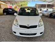 🚗 Toyota Funcargo – Año 2003 real ✨ Recién importado – Blanco perlado 🔹 Motor 1.300cc
