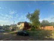 EN VENTA HERMOSA PROPIEDAD EN ESQUINA EN ÑEMBY