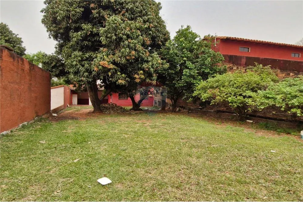 VENDO AMPLIO TERRENO A MEDIA CUADRA DE MÉDICOS DEL CHACO, LAMBARÉ LÍMITE CON ASUNCIÓN — foto 3