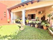 CASA EN ESQUINA ZONA CONMEBOL LUQUE