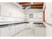 Casa-Venta-Fernando de la Mora, central, PY
