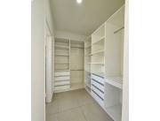 VENDO DUPLEX ZONA YACTH