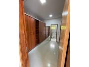 VENDO CASA EN LUQUE A 2 CUADRAS DE LA AVDA CAMPO VIA