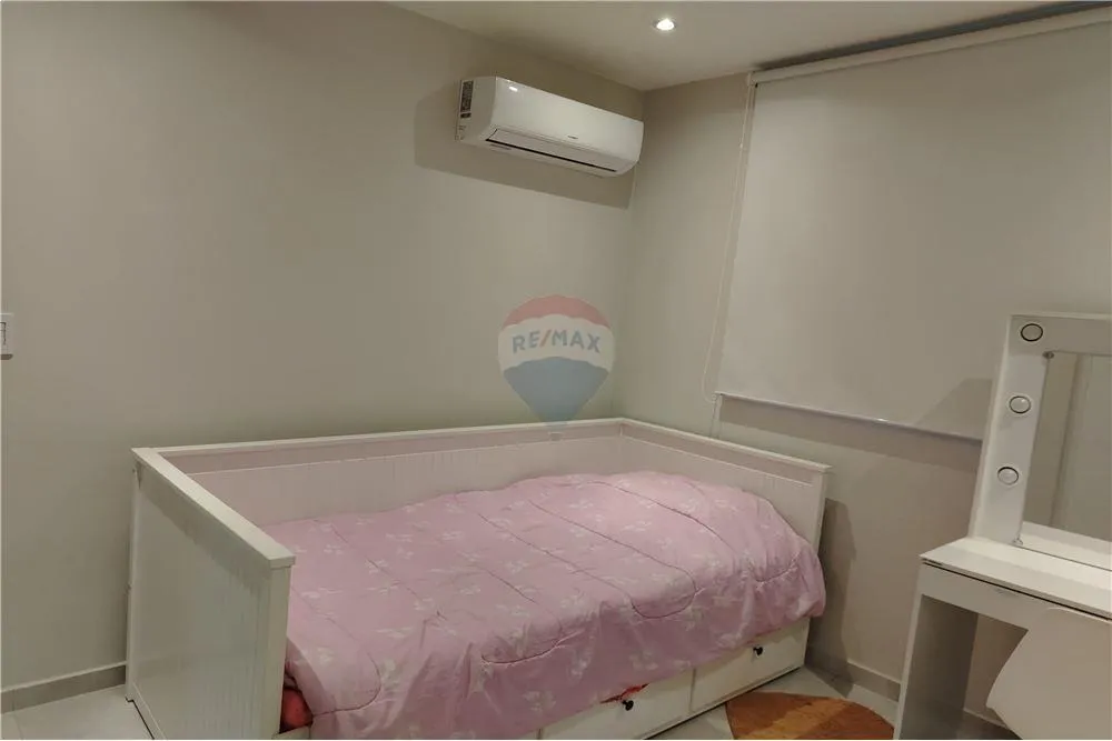 DEPARTAMENTO AMOBLADO EN LOS LAURELES — foto 2