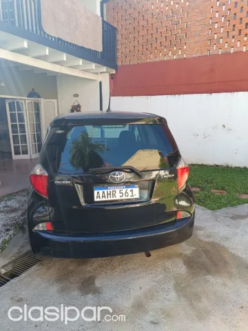 Toyota New Ractis 2011 — foto 3