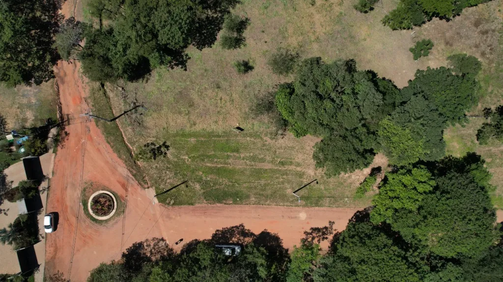 VENDO EXCLUSIVOS Y AMPLIOS TERRENOS EN URBANIZACIÓN SURUBI'I DE MARIANO ROQUE ALONSO — foto 2