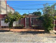 En Venta Casa a Refaccionar San Vicente Asunción ID 40508