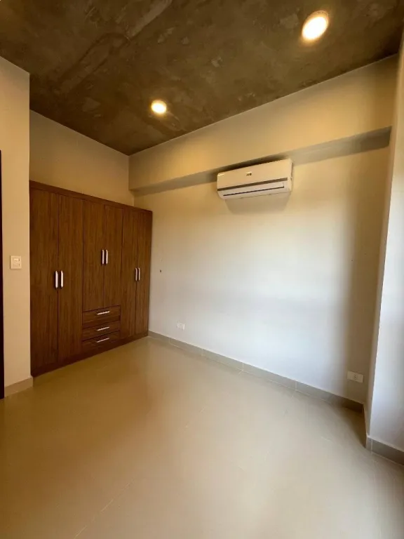 ALQUILO MONOAMBIENTE EN ZUBA 10 LUQUE — photo 3