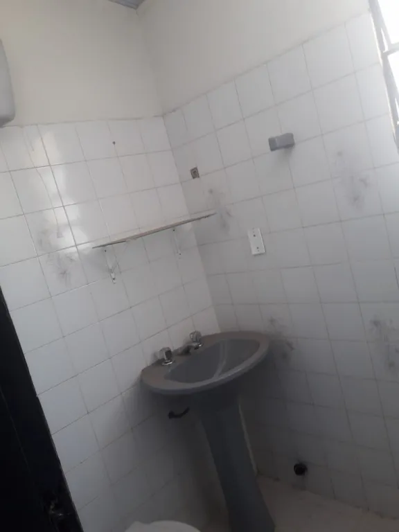 ALQUILO DEPARTAMENTO EN CIUDAD DEL ESTE COD 3713 — foto 3
