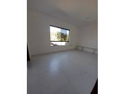 VENDO DUPLEX A ESTRENAR EN LUQUE CUARTO BARRIO COD 3732