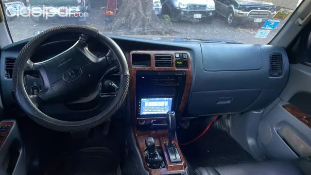 Toyota Hilux Surf 1997 — foto 4
