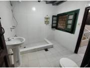 ALQUILO CASA EN ASUNCION BARRIO SAJONIA COD 5717