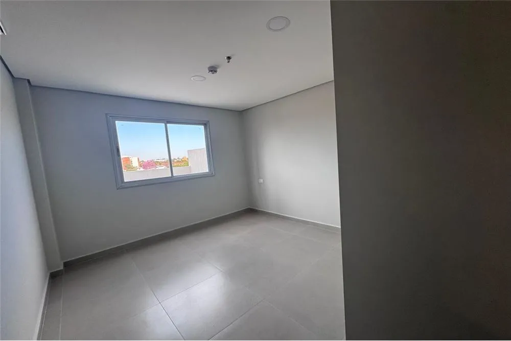 Departamento - Alquiler - Los Laureles, Paraguay — photo 2