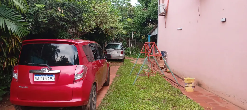 Vendo mi casa en zona reducto. A cuadras del hospital acosta ñu — foto 3