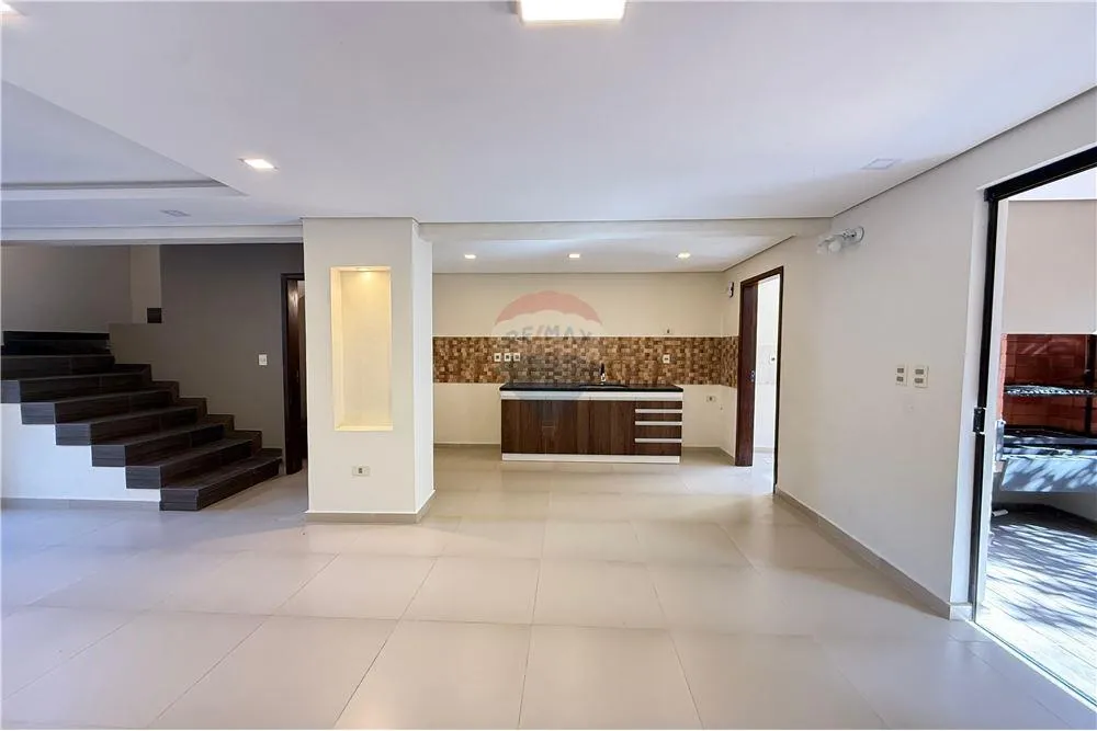 DUPLEX A ESTRENAR EN EL BO SAN ROQUE DE LAMBARE — foto 2