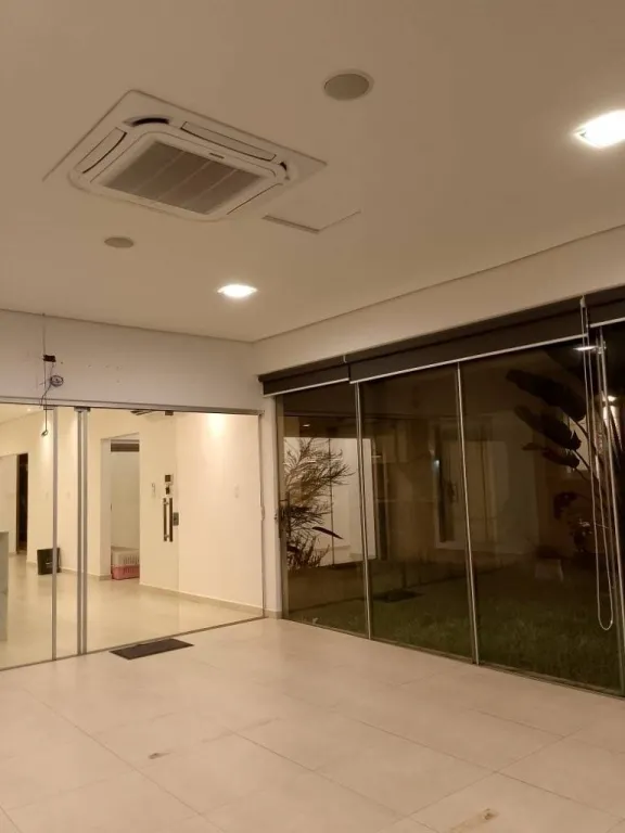 VENDO CASA DE UNA SOLA PLANTA EN CUARTO BARRIO DE LUQUE — foto 3