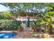 CASA EN VENTA BO. MBURUKUJÁ
