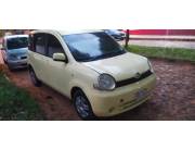 TOYOTA SIENTA AÑO 2005 FINANCIO
