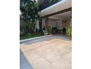 ALQUILO RESIDENCIA EN ASUNCIÓN BARRIO MBURICAO COD 4400 ZONA MBURUVICHA ROGA !!! PRECIO: