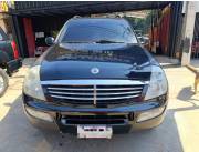 *REXTON COLOR NEGRO* *AÑO 2004* *MOTOR 2.9*