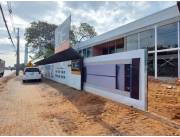 ALQUILO SHOWROOM Y OFICINAS DE 435 M2 SOBRE LA AVDA. EUSEBIO AYALA‼️ C-1185
