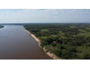 EN VENTA TERRENO DE 1.400 HAS EN LA CIUDAD DE ÑEEMBUCU - PILAR (sobre el río Paraguay)