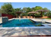 VENDO CASA EN AREGUA