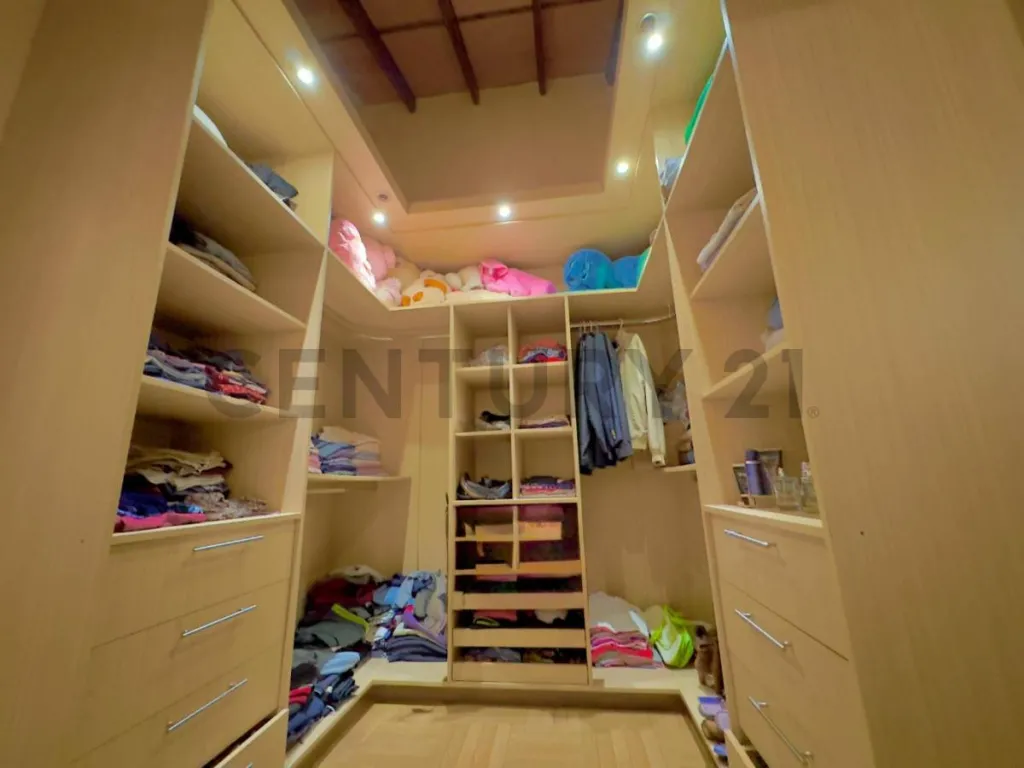 VENDO CASA CON CANCHA ENPASTADA EN OFERTA — фото 3