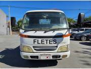 Camioncito Toyota Hino Dutro 2001 para 4 toneladas Dyna