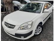 VENDO KIA MODELO PRIDE RIO AÑO 2009 TURBO DIESEL RECIEN IMPORTADO FULL EQUIPO FINANCIO.