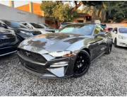 Vendo. FORD MUSTANG 2017. Sin uso en Paraguay