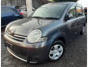 VENDO TOYOTA SIENTA AÑO 2009 MOTOR 1.5 RECIEN IMPORTADO IMPECABLE ESTADO FINANCIO.
